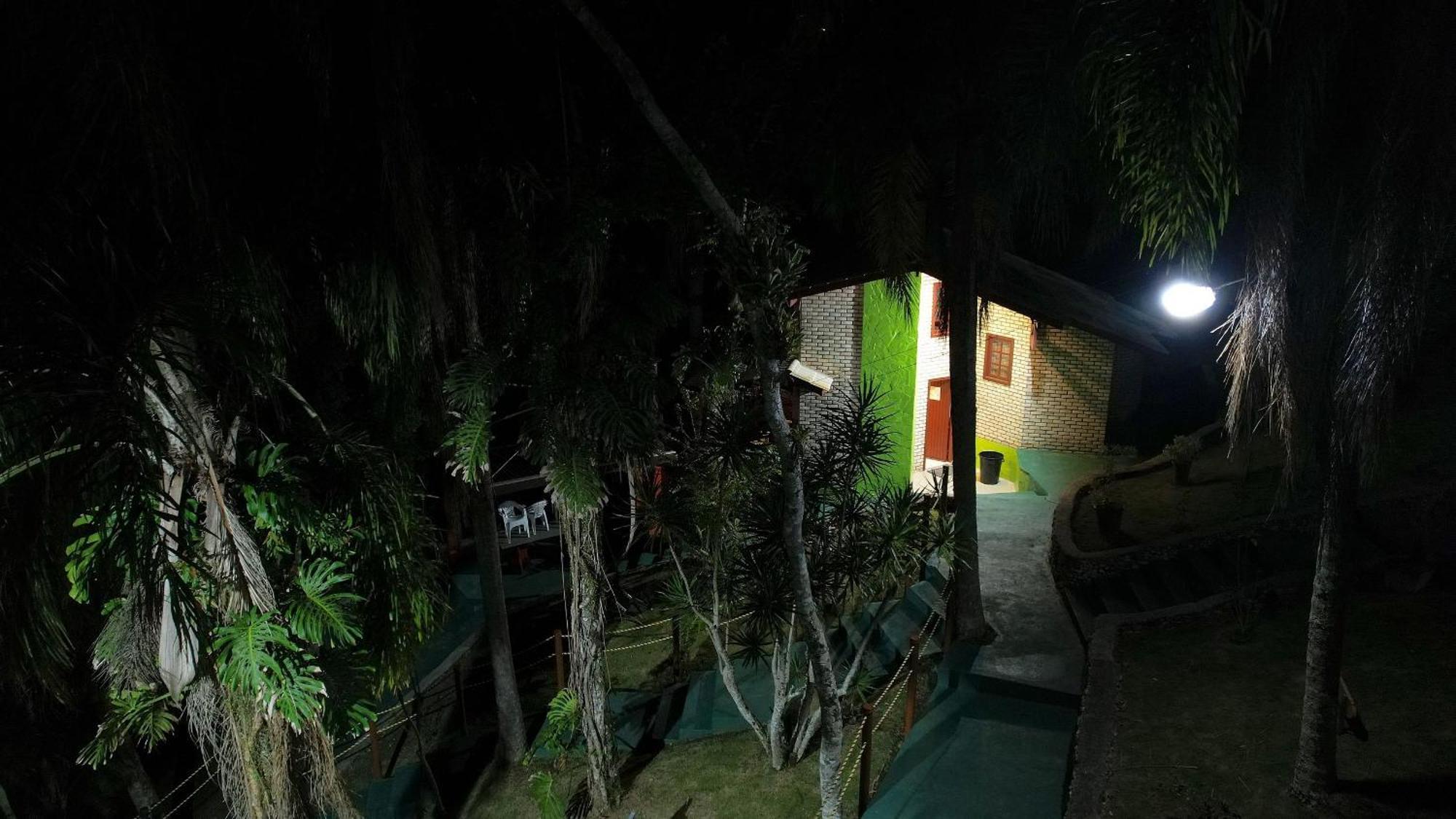 Jardim Praia do Estaleiro - Bangalô Casa das Palmeiras Porto Belo Extérieur photo