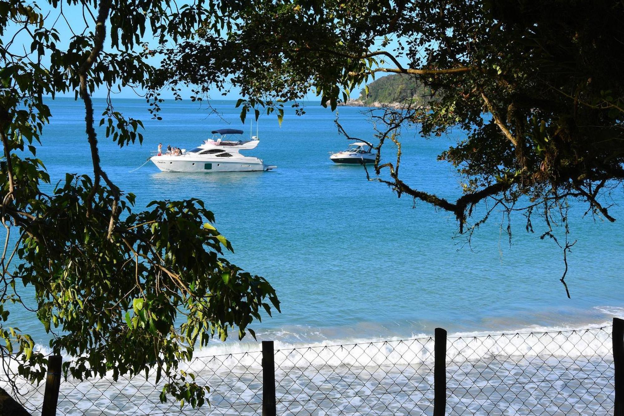 Jardim Praia do Estaleiro - Bangalô Casa das Palmeiras Porto Belo Extérieur photo